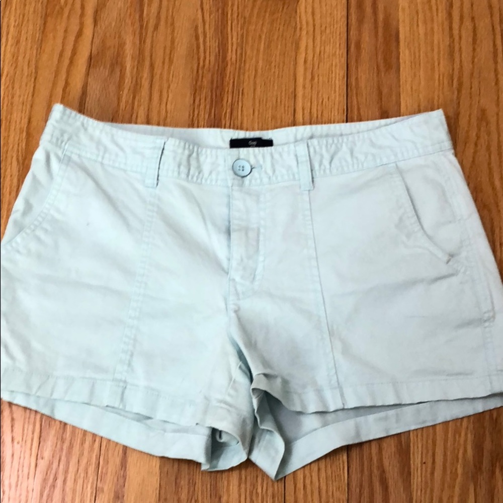 Khaki blue gap shorts